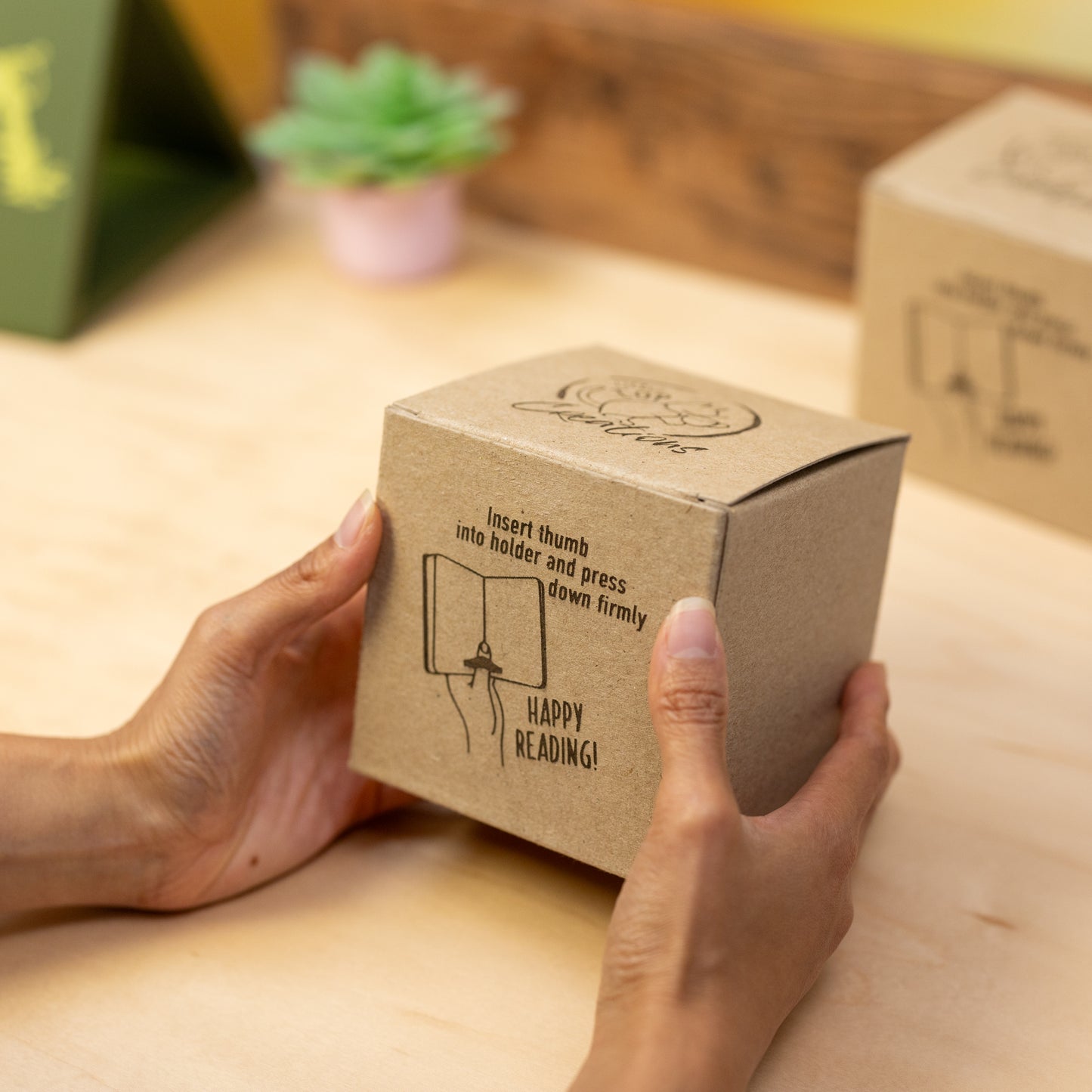 Set of 12 Reading Themed Thumb Book Page Holders