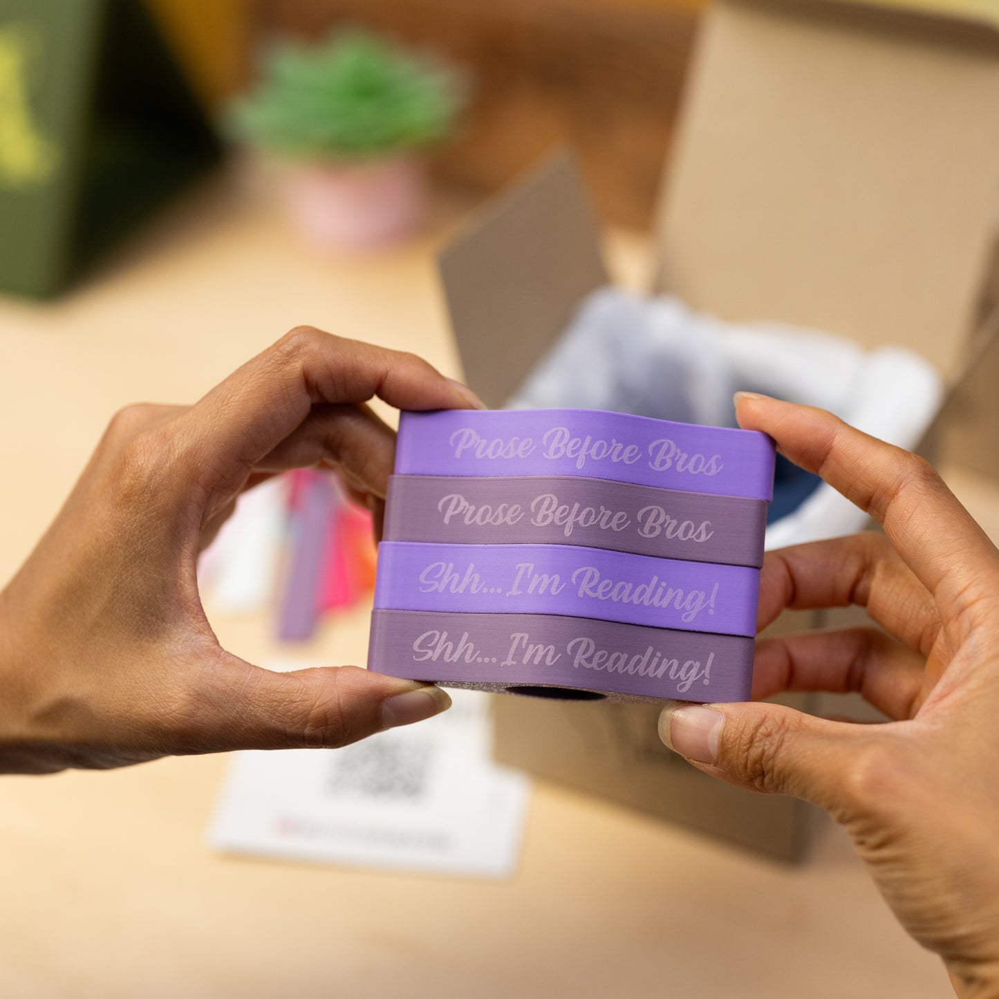 Set of 12 Reading Themed Thumb Book Page Holders