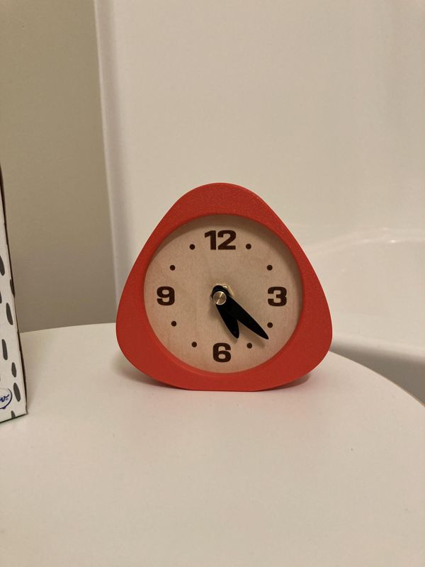 Customer photo: Compact Mid-Century Modern Desk Clock: Silent Sweep 4.25" Ta